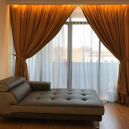Rezeki Mahkota Hotel Malacca Exteriör bild